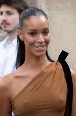 CHANTAL MONAGHAN Nina Ricci Show at Paris Fashion Week 03/07/2025