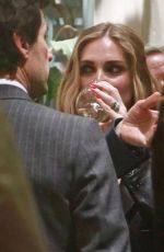 CHIARA FERRAGNI Enjoys Aperitif at Da Vittorio Louis Vuitton in Milan 04/10/2025