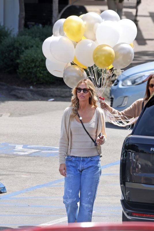 CHRISTINE BAUMGARTNER with a Huge Bunch of Balloon