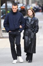 DIANNA AGRON Cozies up in New York with a Mystery Man 04/14/2025