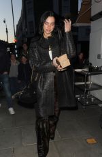 DUA LIPA Picks up Takeaway Food in London 04/16/2025