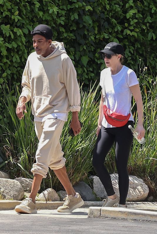 ELLEN POMPEO Out Hiking with Chris Ivery in Los Feliz 04/21/2025