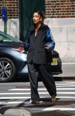 EMILIE Out Filming at Washington Square Park in New York 40/08/2025