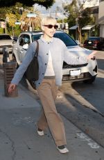 EMMA CHAMBERLAIN and Peter McPoland Out Shopping in West Hollywood 04/26/2025