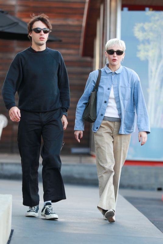 EMMA CHAMBERLAIN and Peter McPoland Out Shopping in West Hollywood 04/26/2025