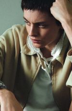 EMMA CORRIN for Elle Magazne UK, May 2025
