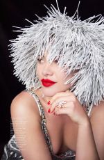 FLORENCE PUGH in Harper