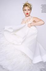 FLORENCE PUGH in Harper