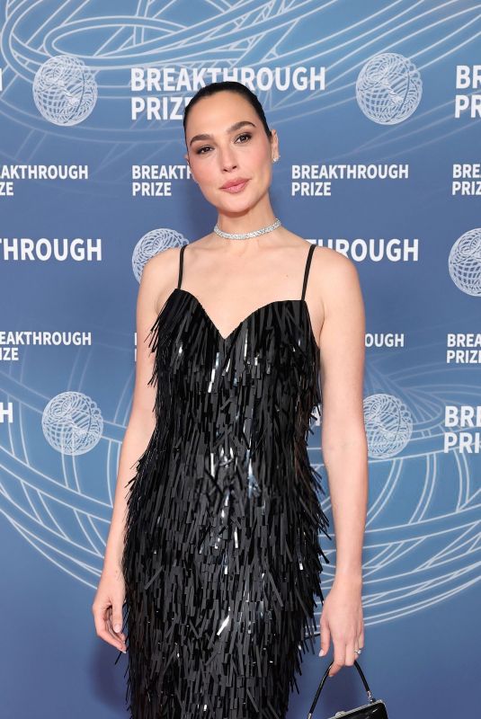 GAL GADOT at 11th Breakthrough Prize Ceremony at Barker Hangar 04/05/2025