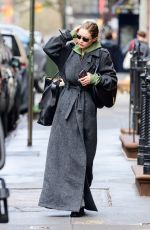 GIGI HADID Leaves Bradley Cooper