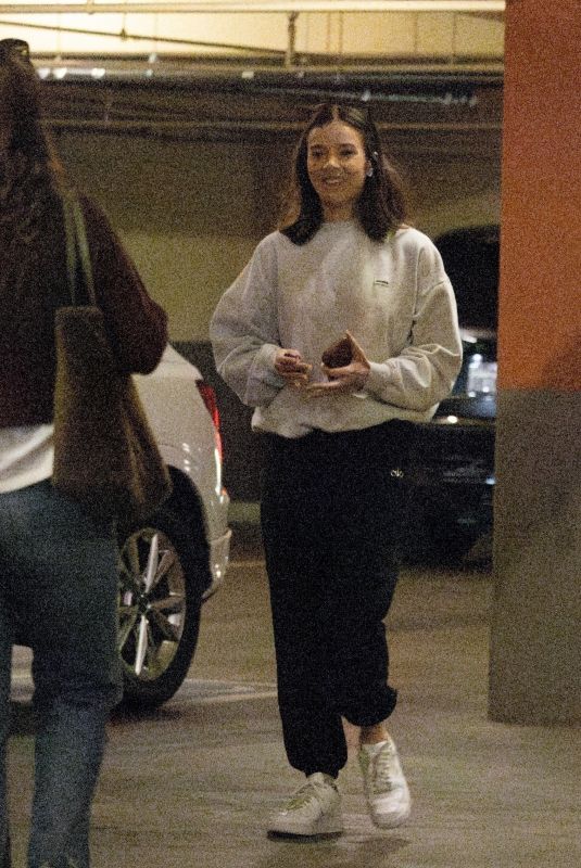 HAILEE STEINFELD Heading to a Meeting in Los Angeles 04/29/2025