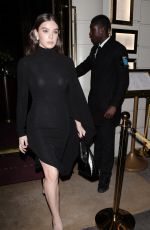 HAILEE STEINFELD Leaves a Restaurant in London 04/11/2025