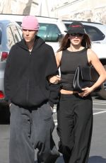 HAILEY and Justin BIEBER Arrives at a Restaurant in Los Angeles 04/05/2025