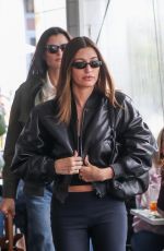 HAILEY BIEBER Out for Lunch at Beverly Glen Deli in Los Angeles 03/27/2025