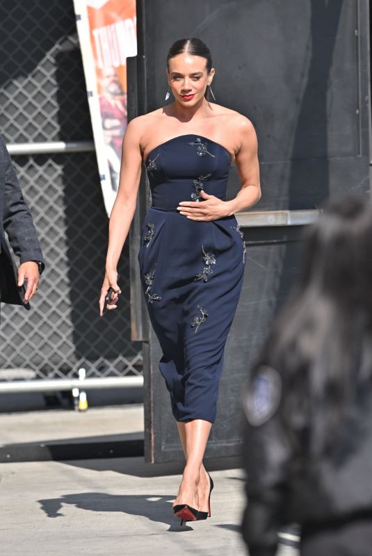 HANNAH JOHN-KAMEN Arrives at Jimmy Kimmel Live! 04/28/2025