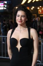ILANA GLAZER at The Good Night, and Good Luck Opening Night Cast Red Carpet in New York 04/03/2025