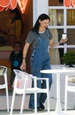 JENNIFER GARNER in Denim Overalls Out for Coffee in Los Angeles 04/19/2025