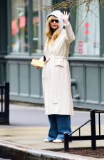 JENNIFER LAWRENCE Out and About in New York 04/03/2025