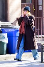 JENNIFER LAWRENCE Out and About in New York City 04/08/2025