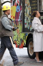 JENNIFER LOPEZ Films Scenes for Office Romance with Bradley Whitford and Brett Goldstein in Hoboken 04/07/2025