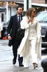 JENNIFER LOPEZ Films Scenes for Office Romance with Bradley Whitford and Brett Goldstein in Hoboken 04/07/2025