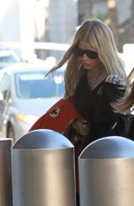 JESSICA SIMPSON Out and About in Los Angeles 04/07/2025