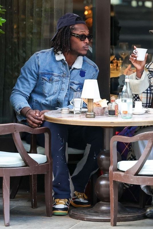 JODIE TURNER-SMITH on a Dinner Date with Her Brother Brandon at Cecconi