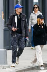 JULIANNE MOORE and Bart Freundlich Out in New York 04/27/2025