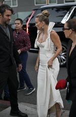 KATE HUDSON Arrives at Fashion Trust U.S Awards 2025 in Los Angeles 04/08/2025