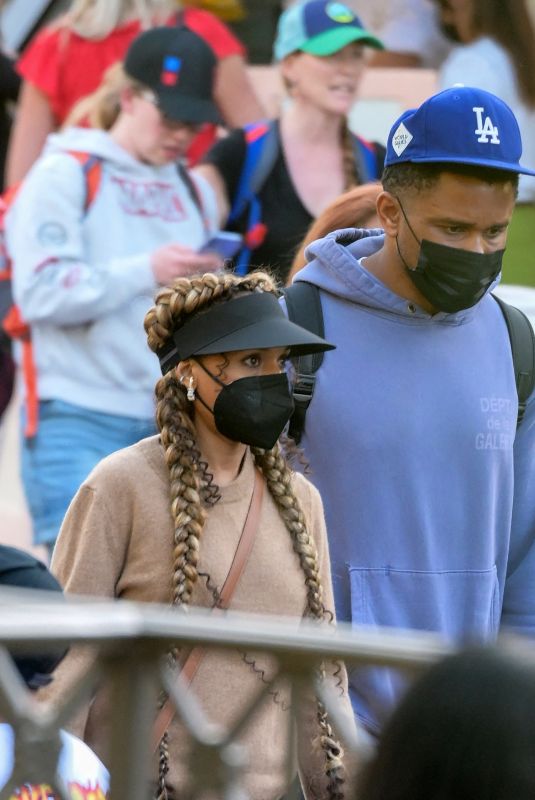 KERRY WASHINGTON Out at Disneyland 04/21/2025