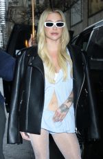 KESHA Leaves NBC Studios After Taping Kelly Clarkson Show 04/11/2025
