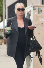 KIMBELRY STEWART Leaves Farmers Market with Boyfriend After Announcing Pregnancy 04/28/2025