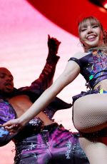 LALISA MANOBAL Performs at 2nd Weekend of Coachella Valley Music and Arts Festival in Indio 04/18/2025