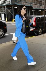 LAUREN GRAHAM Arrives at Drew Barrymore Show 04/03/2025