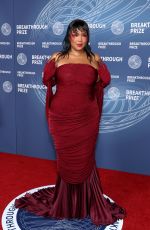 LIZZO at 11th Breakthrough Prize Ceremony at Barker Hangar 04/05/2025
