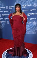 LIZZO at 11th Breakthrough Prize Ceremony at Barker Hangar 04/05/2025