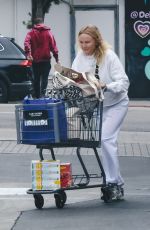 MALIN AKERMAN Shopping at Lazy Acres Market in Los Angeles 04/13/2025