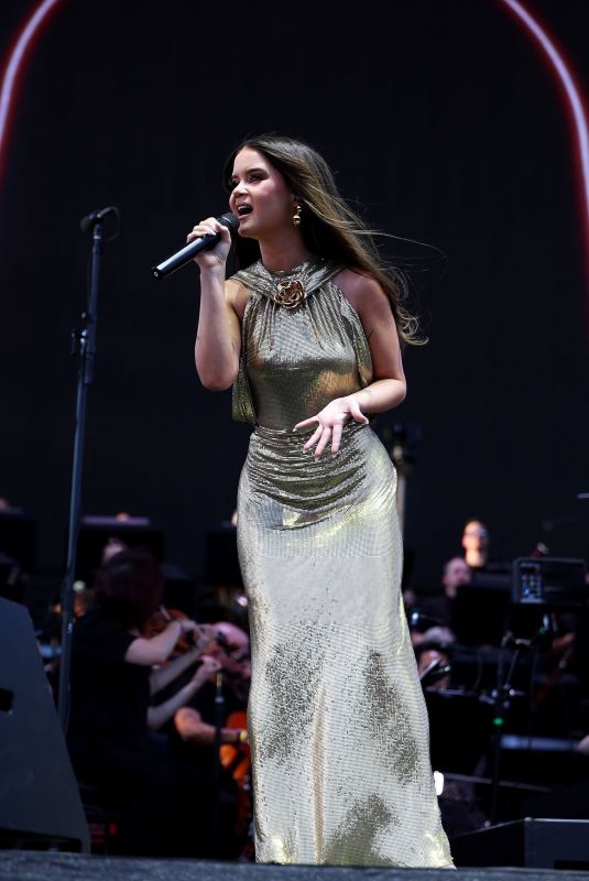 MAREN MORRIS Performs at 2025 Coachella Valley Music And Arts Festival - Weekend 1 - Day 2 in Indio 04/12/2025