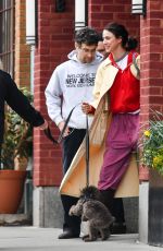 MARGARET QUALLEY and Jack Antonoff Pack on PDA in New York City 04/16/2025