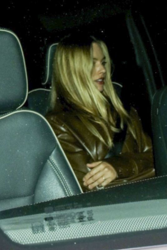 MARGOT ROBBIE Out for Dinner at Alba Restaurant in Los Angeles 04/27/2025