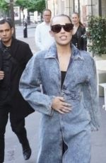 MILEY CYRUS Signing Autographs and Posing for Photos in Paris 04/27/2025