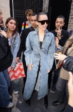 MILEY CYRUS Signing Autographs and Posing for Photos in Paris 04/27/2025