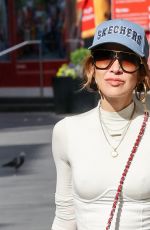 MYLEENE KLSS Leaves Smooth Radio 04/14/2025