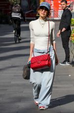 MYLEENE KLSS Leaves Smooth Radio 04/14/2025