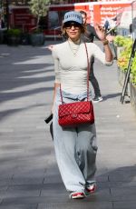 MYLEENE KLSS Leaves Smooth Radio 04/14/2025