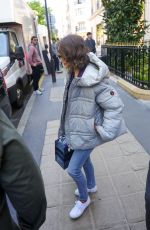 NATALIE PORTMAN Out and About in Paris 04/04/2025