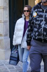 NATALIE PORTMAN Out and About in Paris 04/04/2025