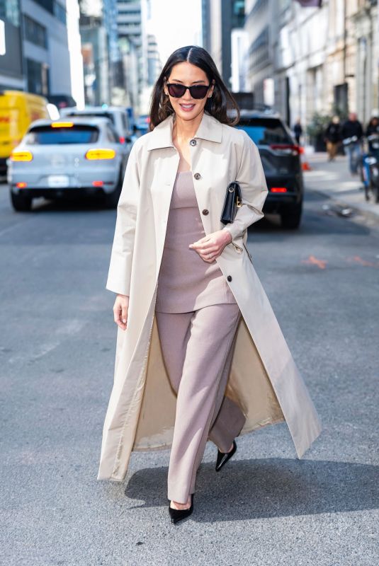 OLIVIA MUNN Arrives at The Daily Show With Jon Stewart in New York 04/09/2025