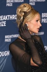 PARIS HILTON at 11th Breakthrough Prize Ceremony at Barker Hangar 04/05/2025