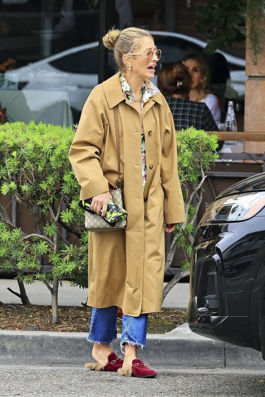 REBECCA GAYHEART Lout for Lunch at Via Alloro 04/17/2025